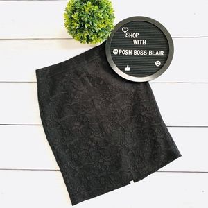 Ann Taylor Black Lace Pencil Skirt Size 4